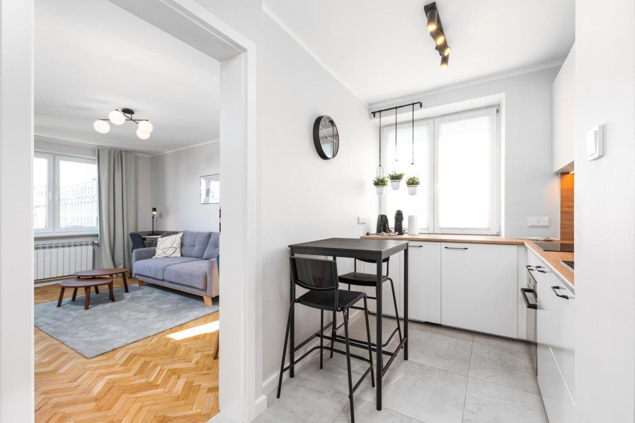 Pl. Dabrowskiego 12 By Homeprime Warschau Exterior foto