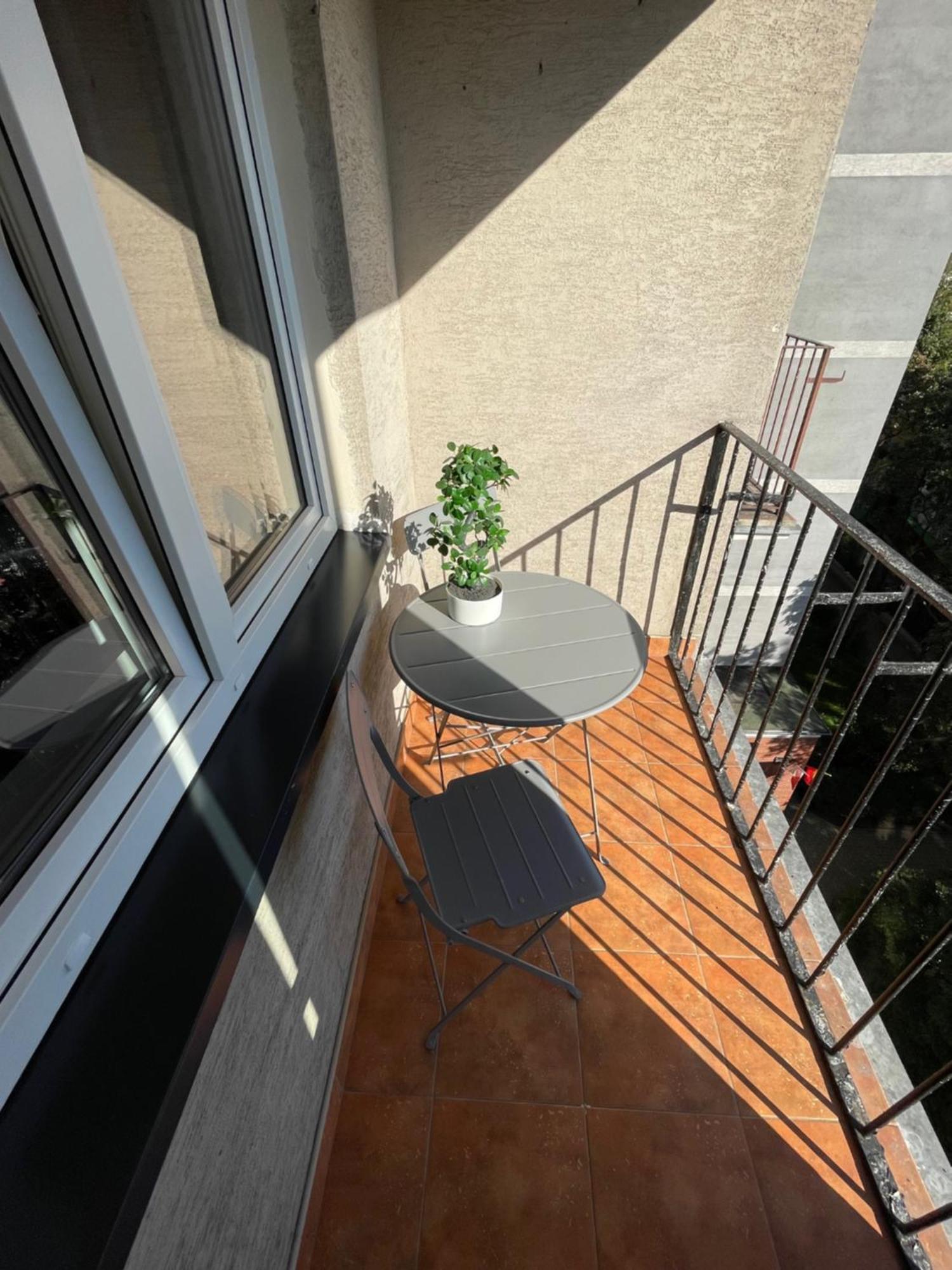 Pl. Dabrowskiego 12 By Homeprime Warschau Exterior foto